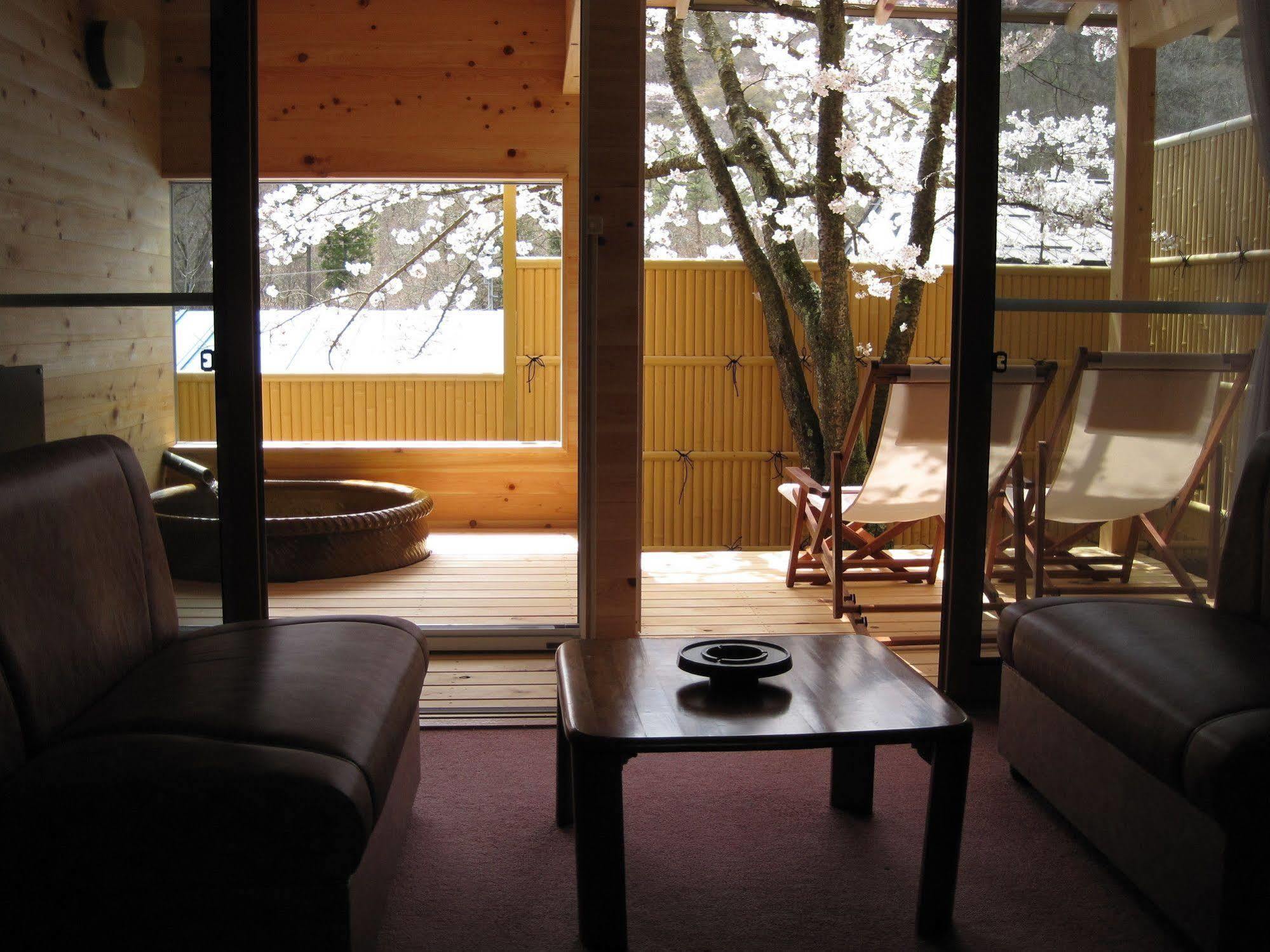 Shosenkaku Hotel Nagano Exterior photo